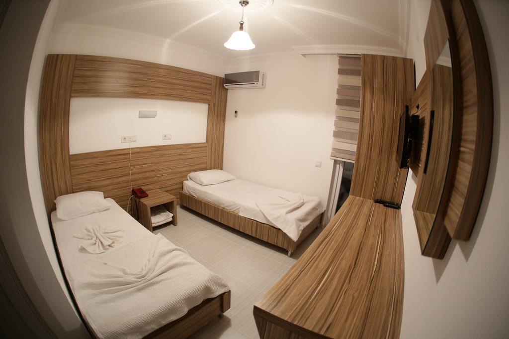 Araucaria Pension Antália Quarto foto